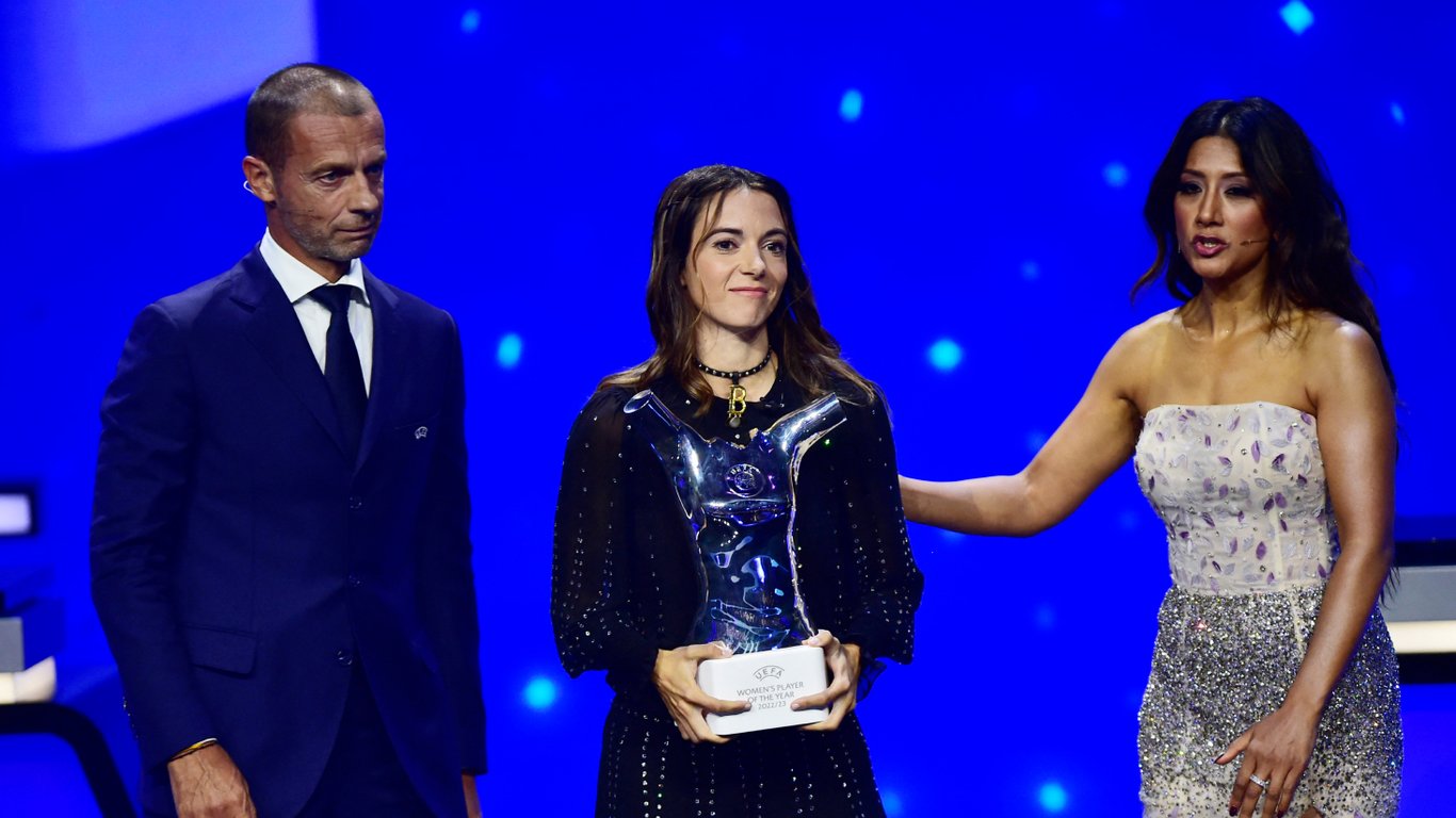 Александер Чеферін