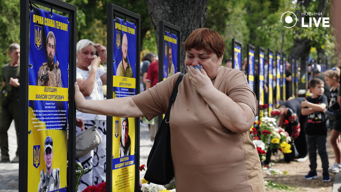 В Одессе открыли аллею ко Дню памяти защитников Украины: подробности