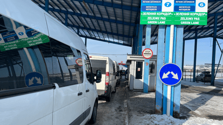 Водители могут наконец-то выдохнуть — очереди на границе Украины - 290x160