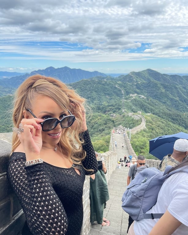 Співачка Мерайя Керрі