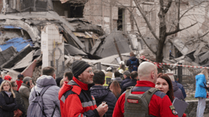 В Печерском районе Киева продолжается разбор завалов — какие последствия обстрела