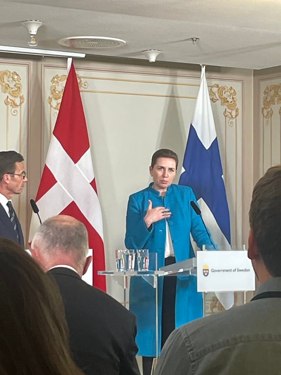 Прем'єрка Данії анонсувала швидку відправку F-16 в Україну