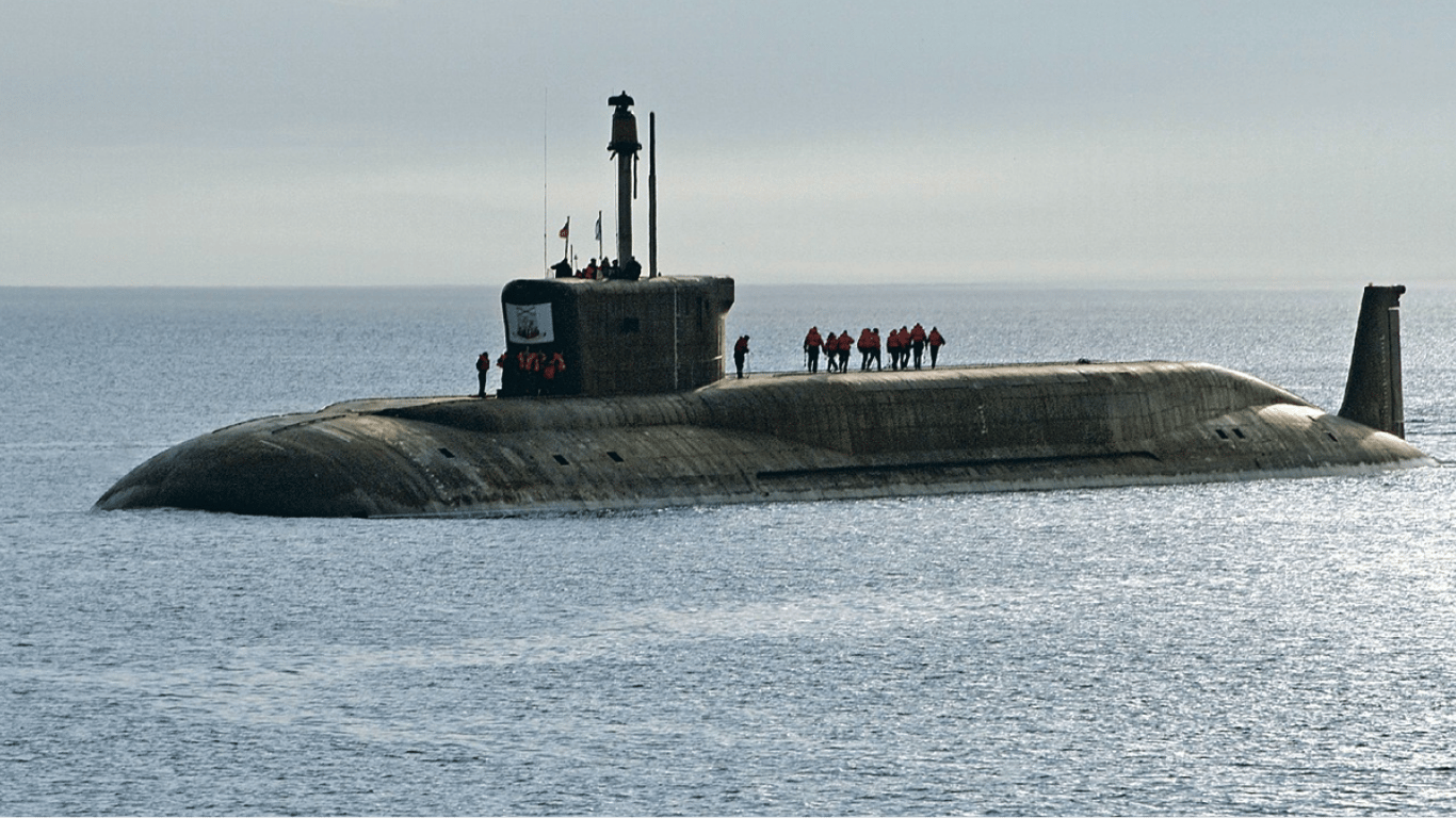 У НАТО заявили, що Росія шукає вразливі місця в підводній інфраструктурі — чим це загрожує