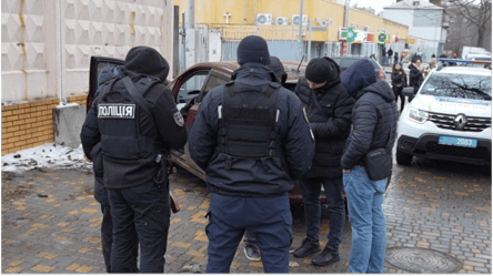 В Одесі шахрай представлявся працівником ТЦК — як працювала схема - 285x160