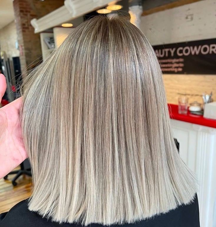 Все обсуждают популярную технику окрашивания