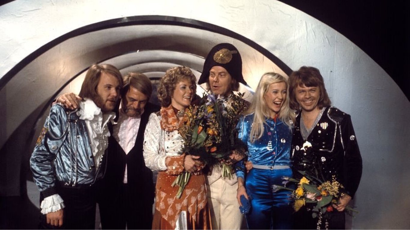 Группа ABBA победила на Евровидении 50 лет назад — как это было