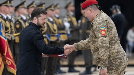 Відзнака "Хрест бойових заслуг" — як зміняться виплати військовим - 304x171