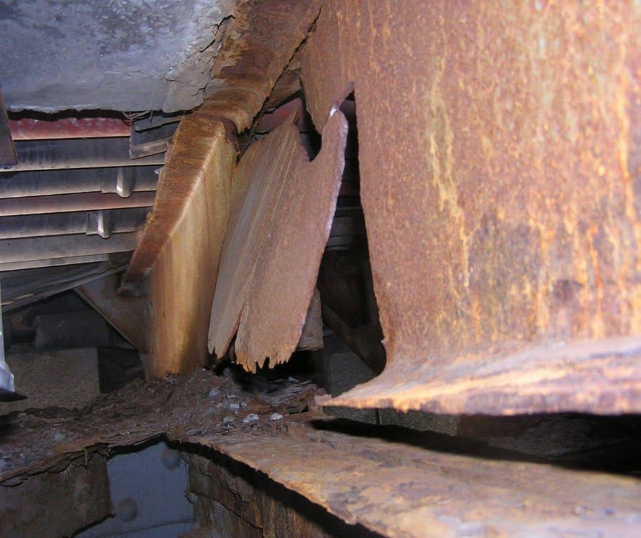 Корозійні пошкодження мосту Патона, Київ