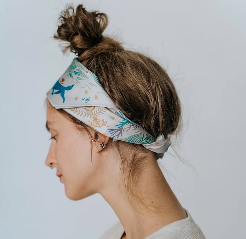 Шелковый платок - идеально подходит для лета