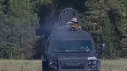 На військових навчаннях у Білорусі помітили український бронеавтомобіль - 285x160
