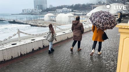 Дощ та пориви вітру — синоптики попередили про погоду в Одесі на сьогодні - 290x166