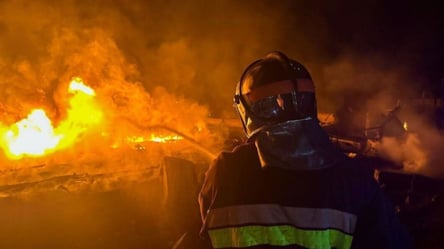 РФ обстреляла Кривой Рог — есть повреждения на предприятии - 290x166