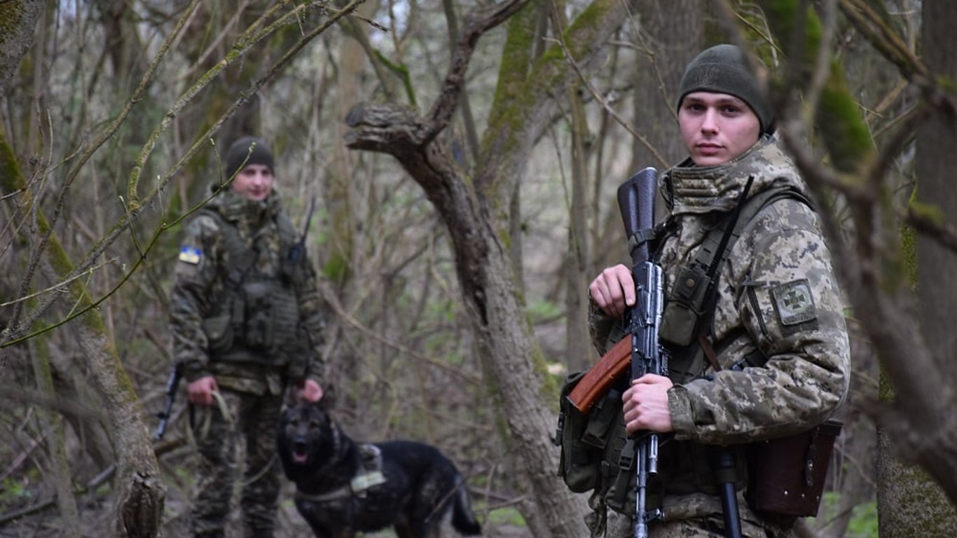 Прикордонники виявили в Тисі чергового потопельника