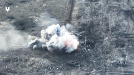 ССО показали відео, як трощать важку техніку ворога, що йшла на штурм Авдіївки - 285x160