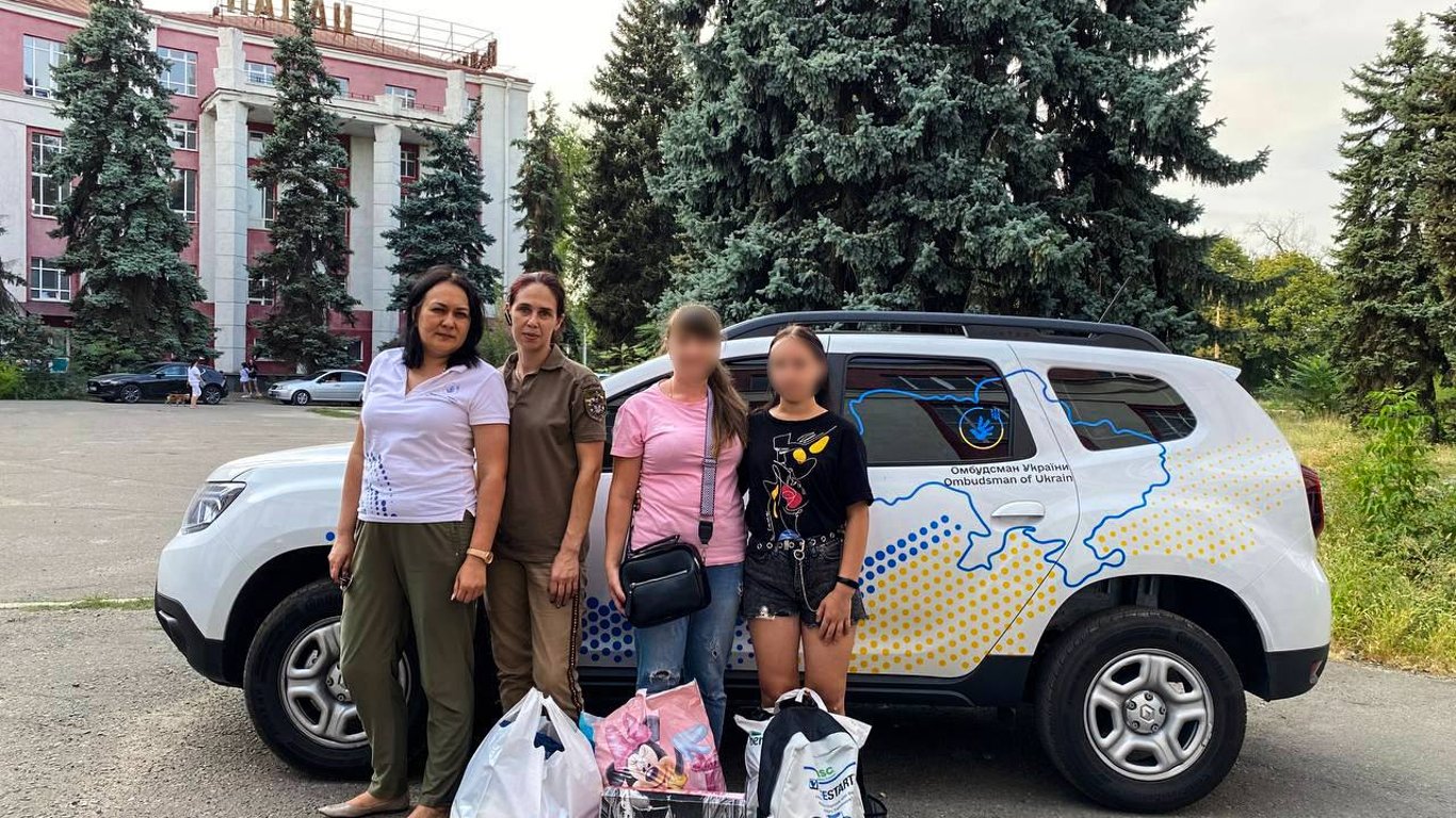 До України з окупації повернули 14 родин з дітьми — Лубінець розповів деталі