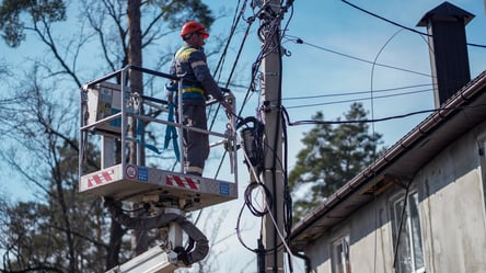 У трьох областях України діють аварійні та екстрені відключення - 285x160