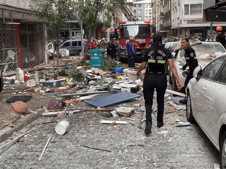 Наслідки вибуху в Стамбулі 28 вересня