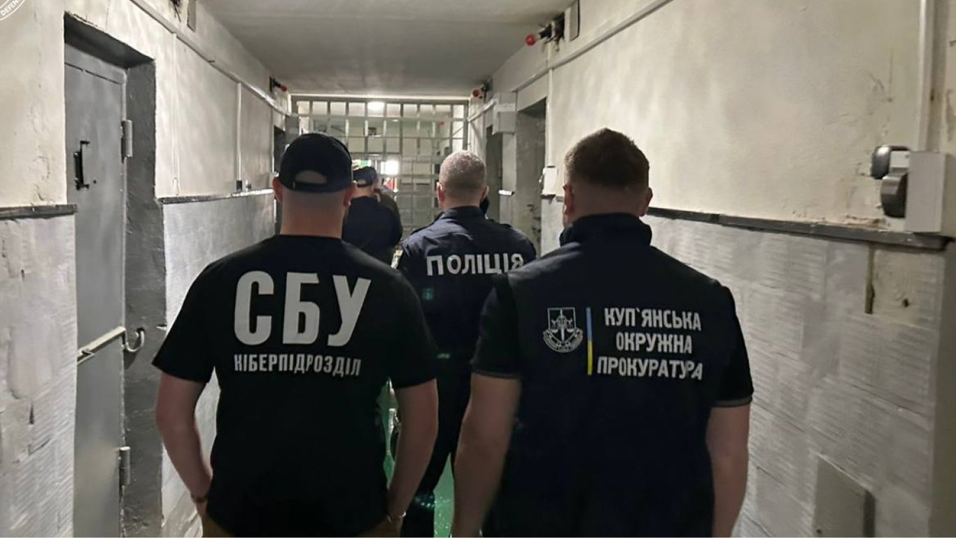 Вкрали понад 2 млн у вдови воїна: на Харківщині викрили схему