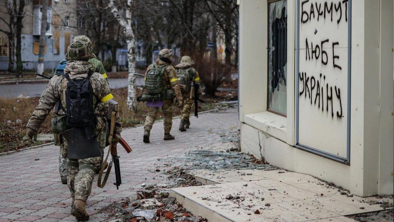 ​​​​​​​Тероборонці показали, в яких умовах відбувається евакуація поранених з Бахмута