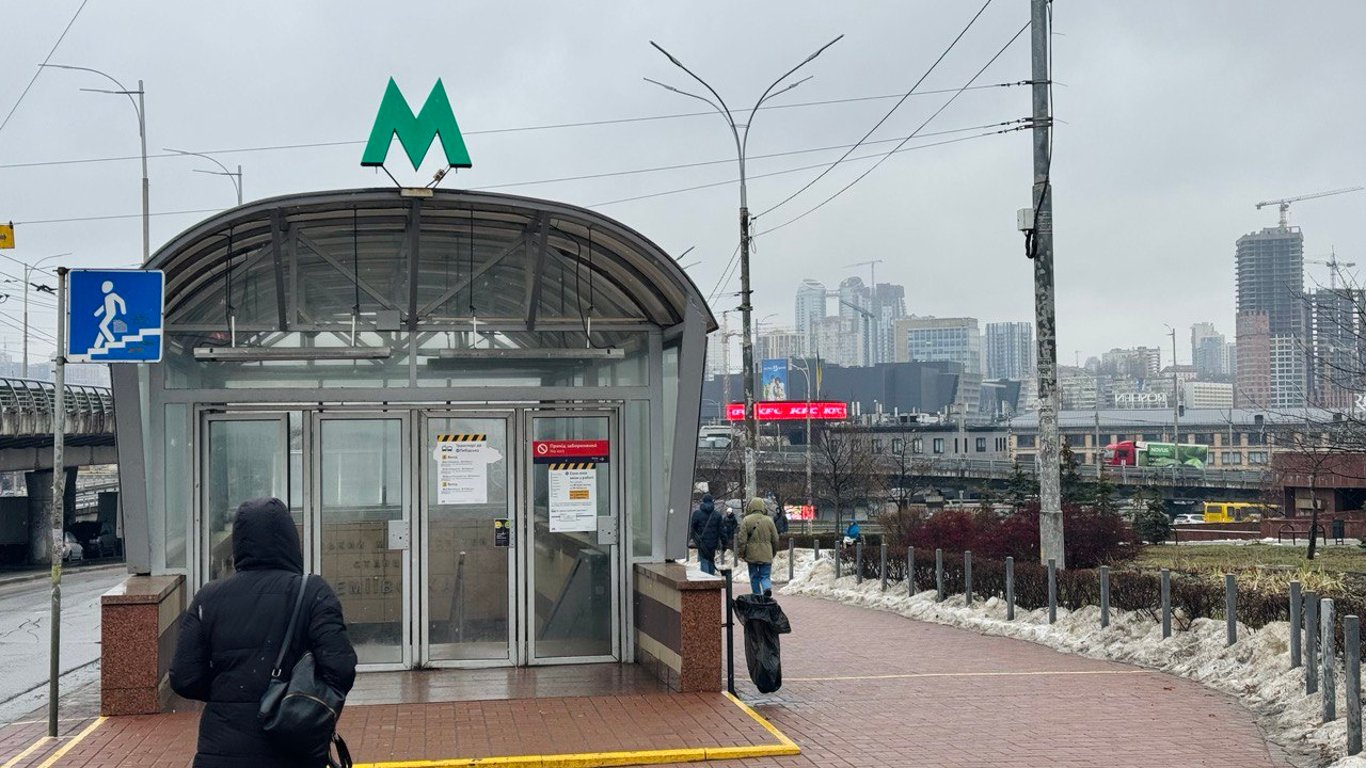 Ремонт метро в Киеве - кто виноват в аварии
