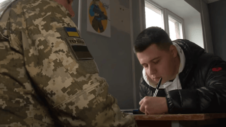 Отсрочка и уход за матерью с инвалидностью: что изменит наличие дочери - 285x160