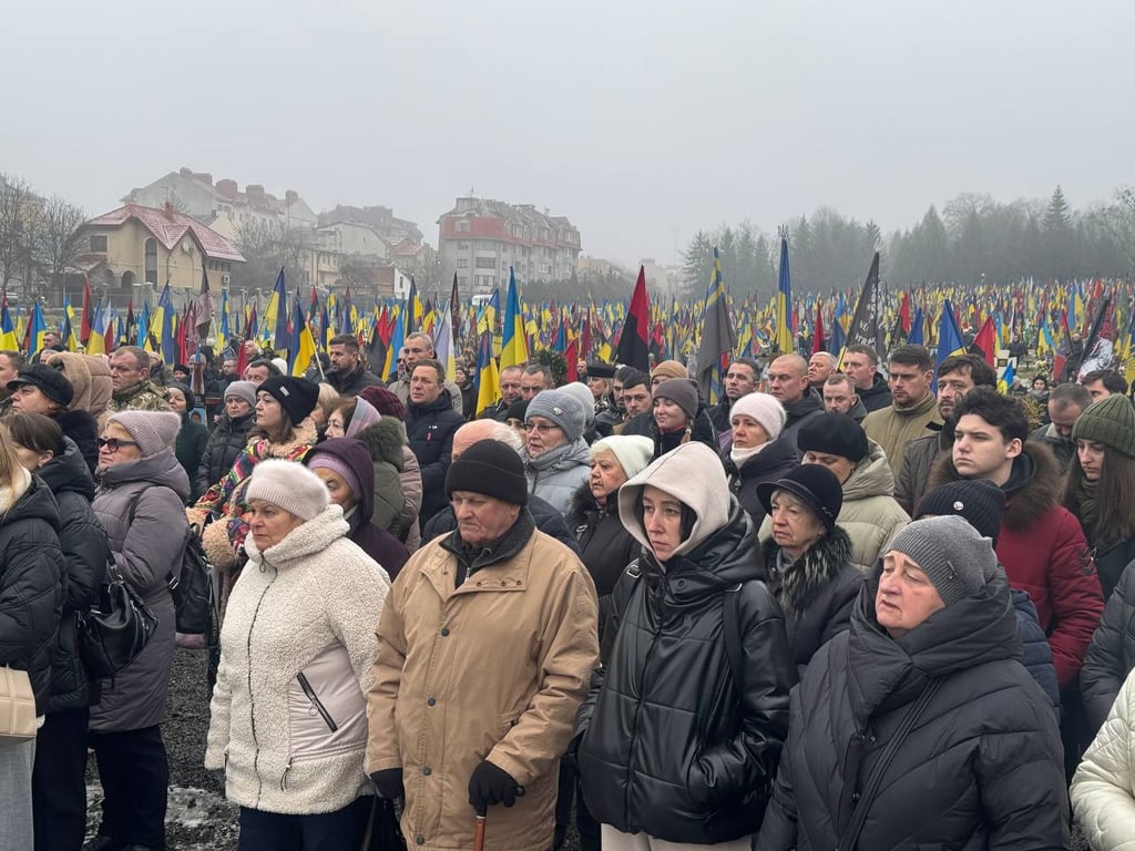 У Львові вшанували Героїв скорботною колядою