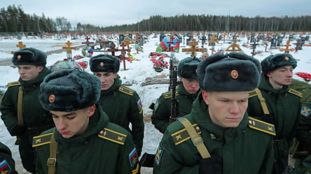 "Вивезли 12 камазів трупів": реакція росіян на масову загибель мобілізованих у Макіївці - 285x160