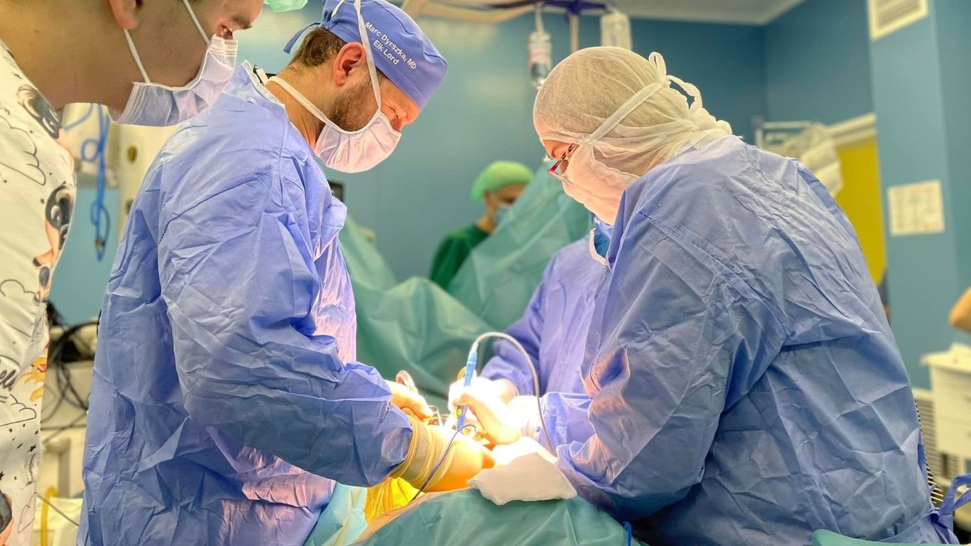 В яких лікарнях в Україні проводять трансплантацію органів