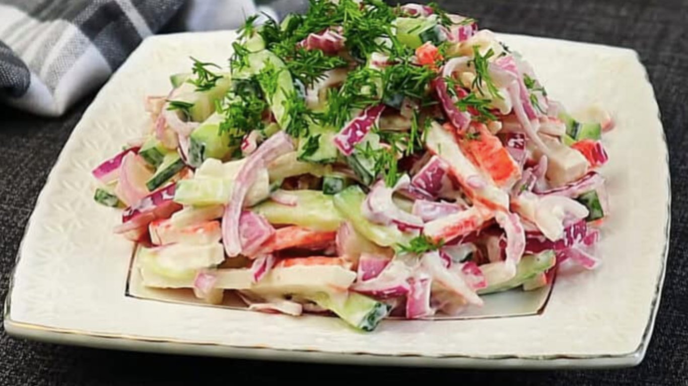 рецепт салату з крабовими паличками