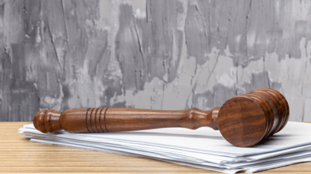 Військовий побив рідну матір — що вирішив суд на Одещині - 285x160