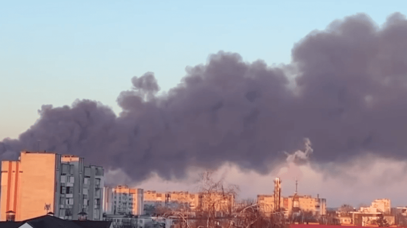 Россия атаковала промышленный объект во Львовской области, — Козицкий