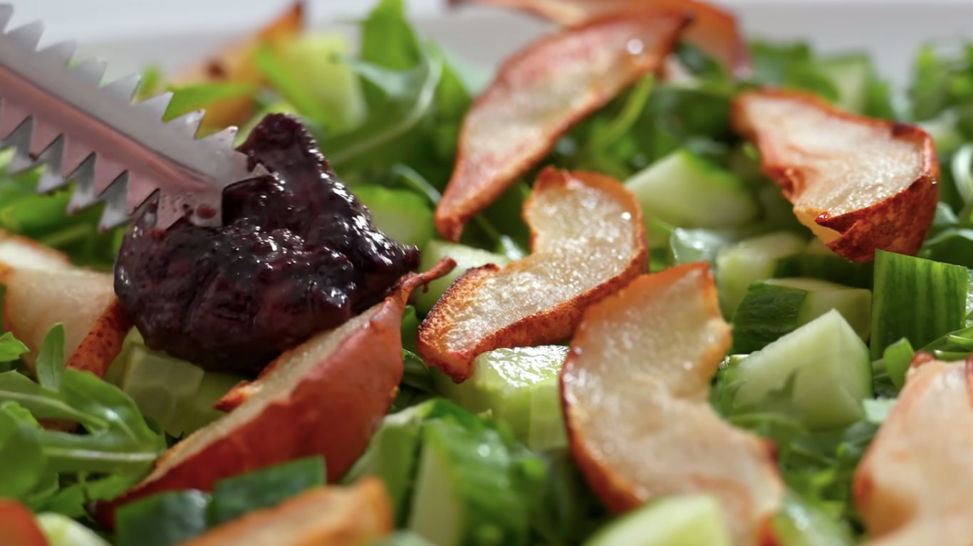 рецепт салату з курячою печінкою