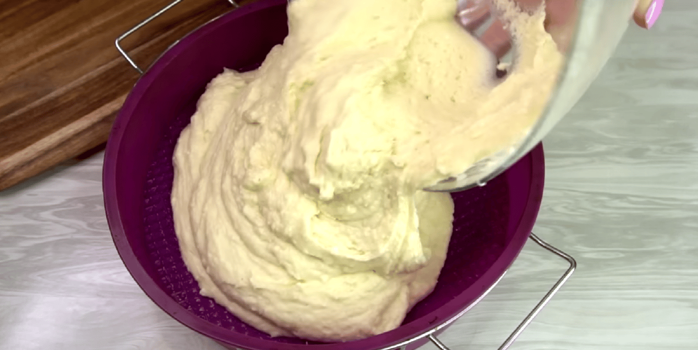 Пиріг П'ятисклянник з манкою - спосіб приготування