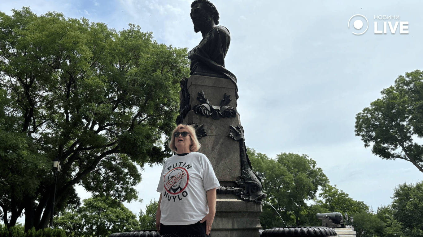 Одеса без Пушкіна — містяни вийшли до пам'ятника, стався скандал - фото 12