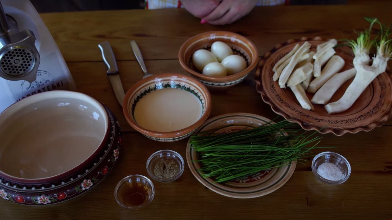 рецепт закуски на Великдень для бутербродів, хрін з яйцями