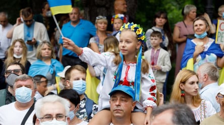 День Украинской Государственности 2024 — яркие поздравления и открытки с праздником - 285x160