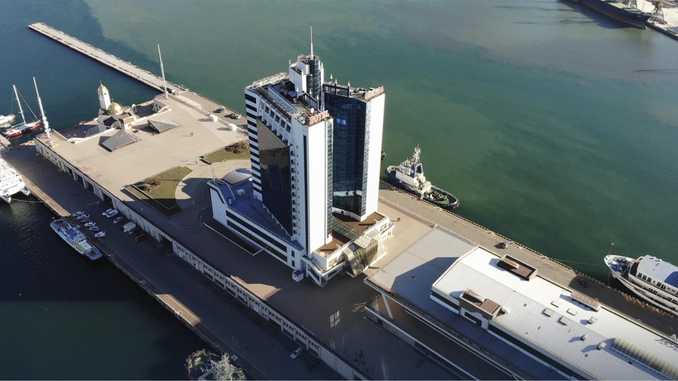 Готель "Одеса", вид зверху. Фото: google