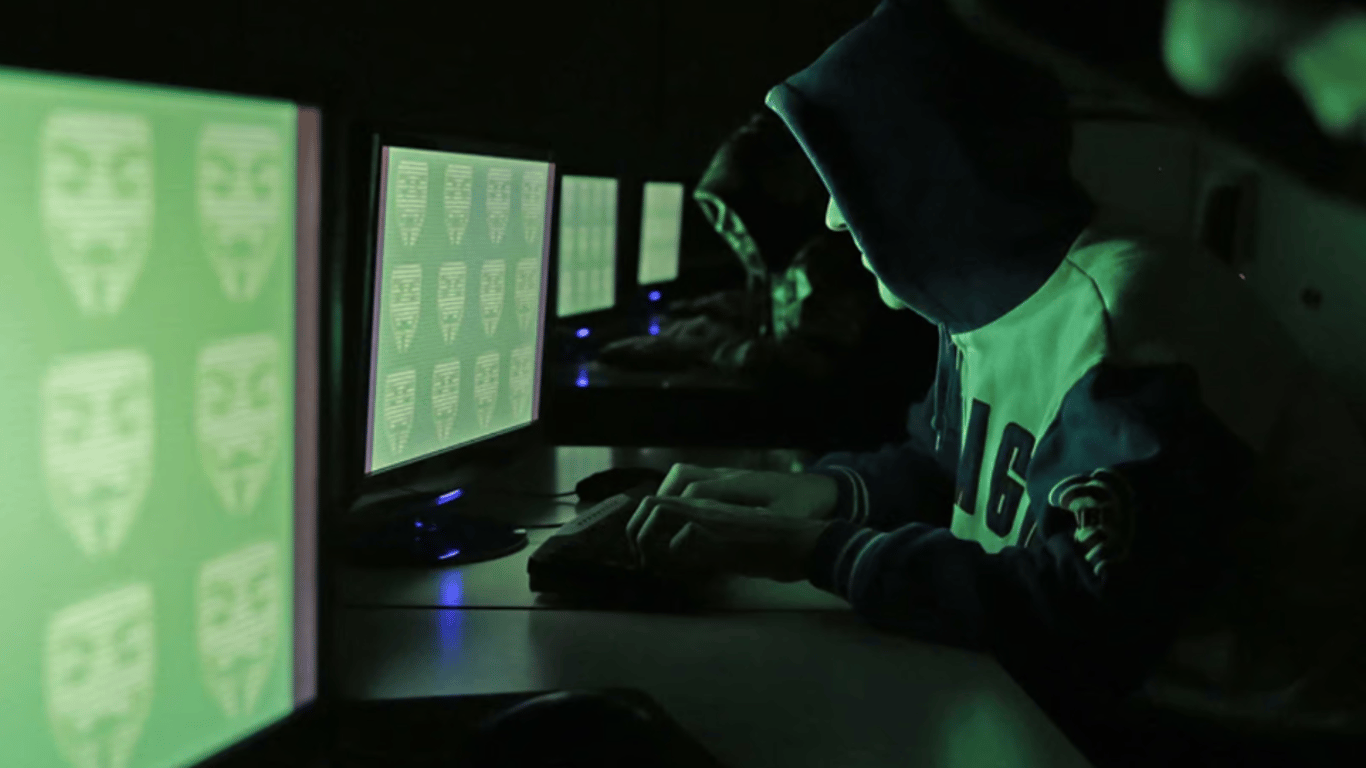 Хакери обвалили провайдера, який надавав інтернет-послуги держструктурам РФ