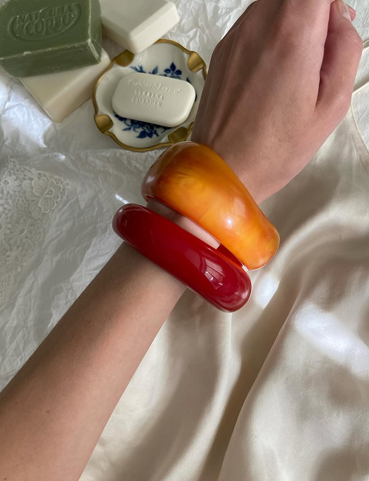 Трендові прикраси сезону