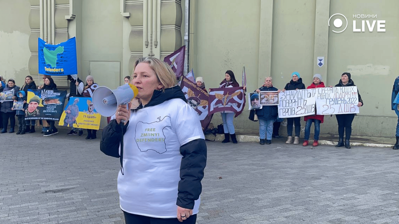 Одесситы требуют обмена пленных из полка "Азов" - подробности - фото 3