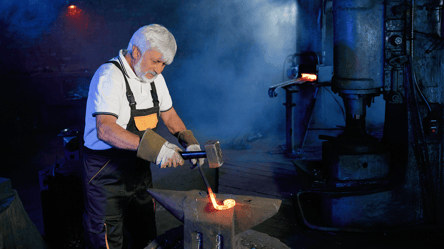 Топ українських прізвищ, пов'язаних з давно забутими професіями - 285x160