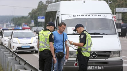 Не подчинялся полиции — во Львовской области судили мужчину, которого разыскивал ТЦК - 285x160