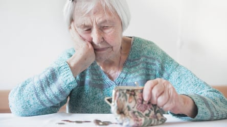 Выплаты некоторым пенсионерам могут сократить до 50%: кого касается - 285x160