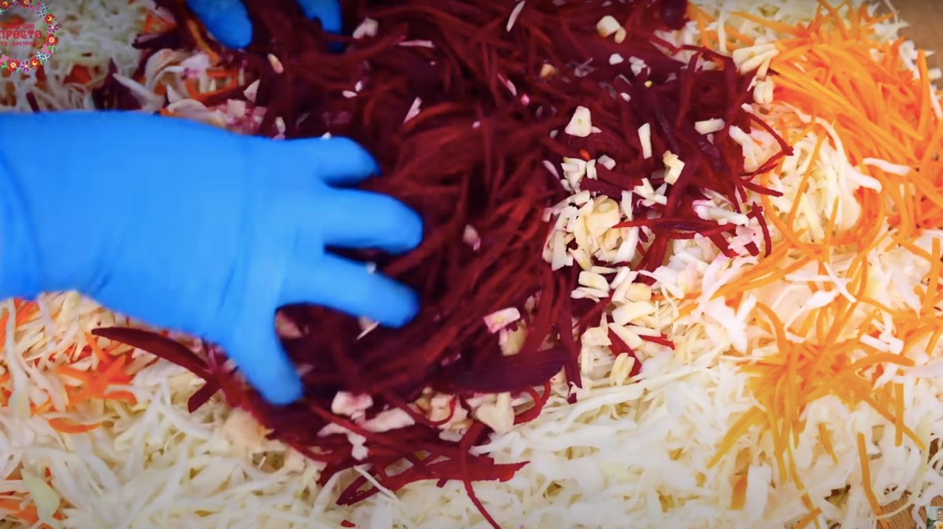 как замариновать капусту со свеклой
