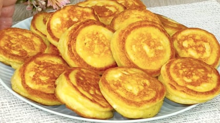 Пышные оладьи с творогом — нежные внутри, румяные снаружи - 285x160