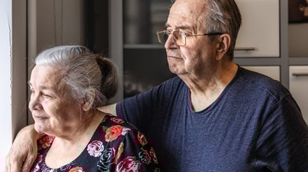 Минимальная пенсия — кто имеет право на 5,2 тыс. грн в 2026 году - 285x160