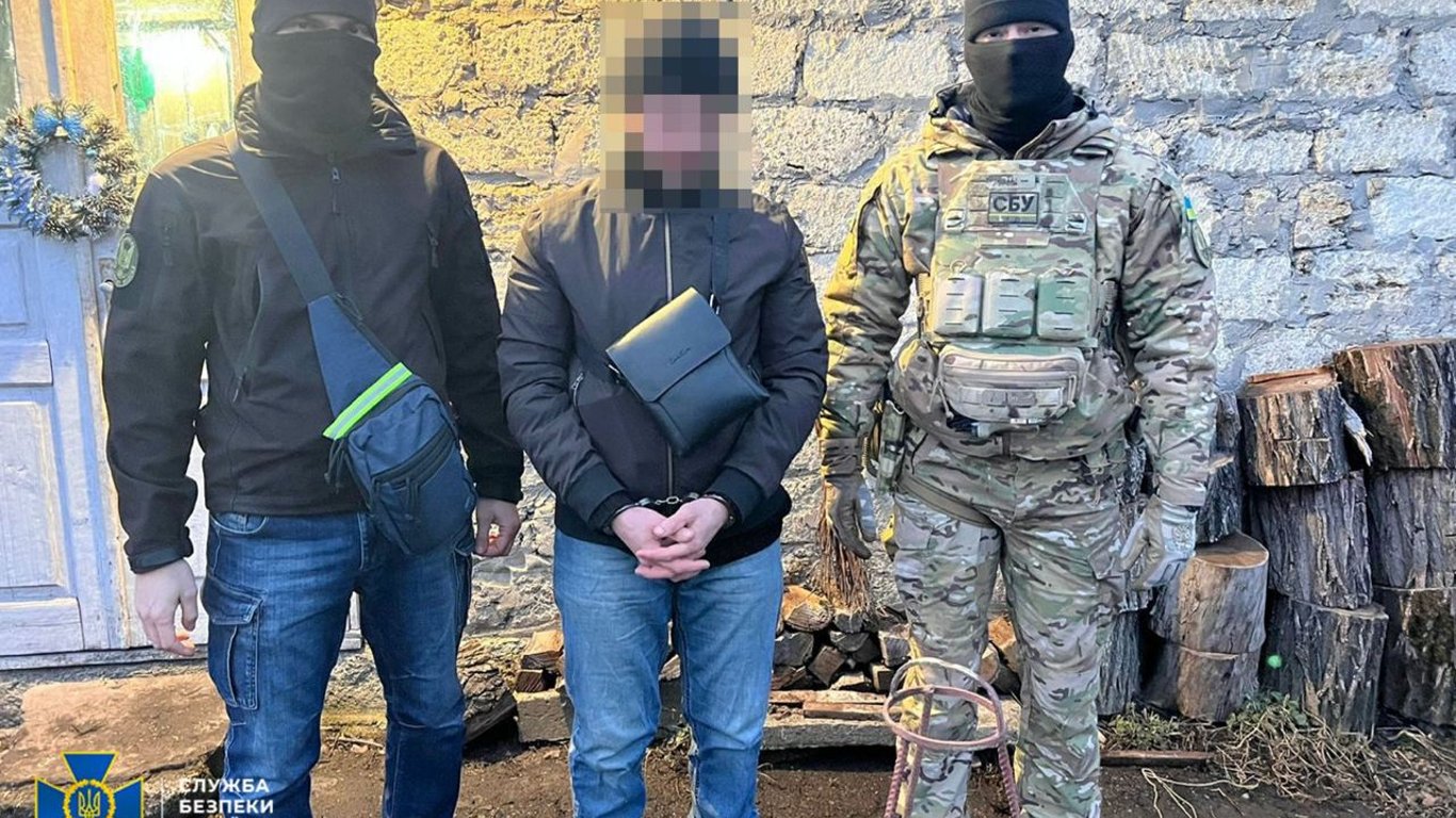 СБУ затримала зрадника, який "зливав" дані про оборону Миколаєва