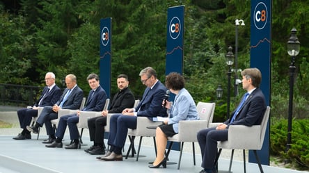 Зеленський: відносини України та Угорщини поступово вирівнюються - 304x171