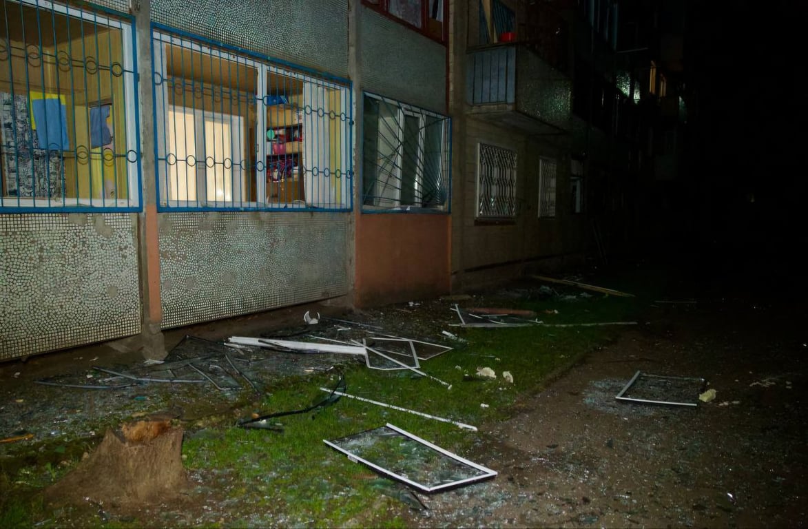 Аварійні роботи в Кривому Розі після найбільшої атаки: фото з місця трагедії