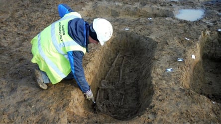 Археологи знайшли тіло чоловіка, розп'ятого на хресті — що про нього відомо - 285x160